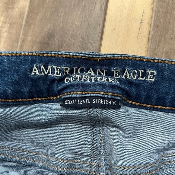 American Eagle Jean Shorts - Picture 3 of 4